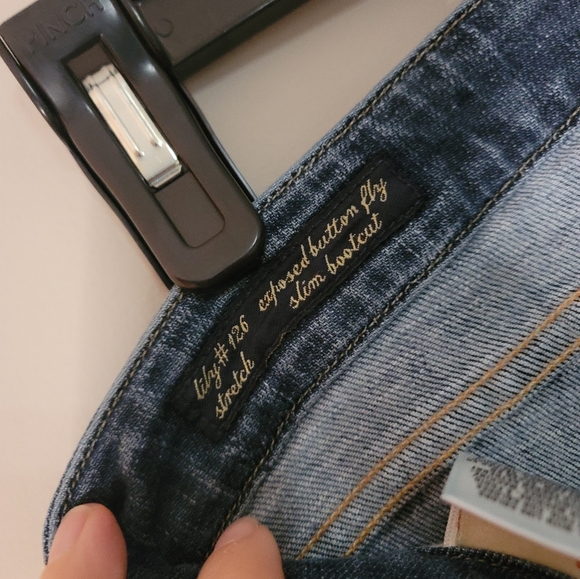 Citizens of Humanity "Lily" Jeans - Picture 12 of 12